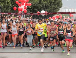 Antalya’nın spor festivali markası Runtalya 20 yaşında