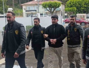 İki arkadaştan birini öldürüp diğerini ağır yaralayan zanlı tutuklandı