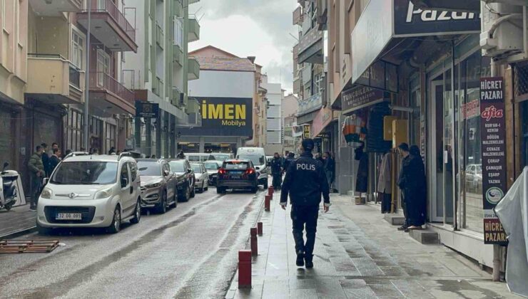 Isparta’da tartıştığı komşularına pompalı tüfekle saldırdı: 1’i çocuk 2 yaralı