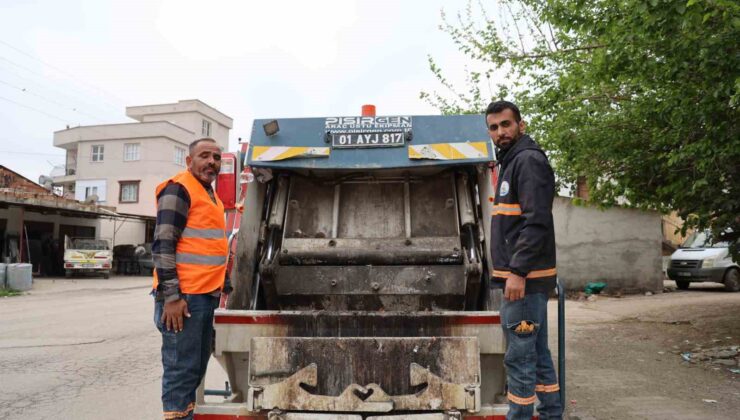 Temizlik ekibi kaplumbağaların hayatını kurtardı