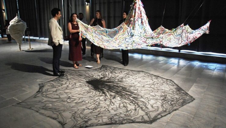 Adana’da “Ben, Biz ve Zaman” sergisi açıldı