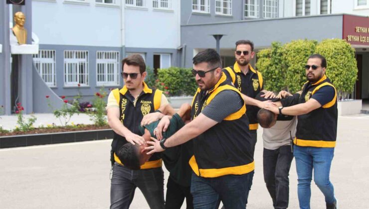 Adana’da iş adamına tuzak: 600 bin TL’den fazla parası gasbedildi