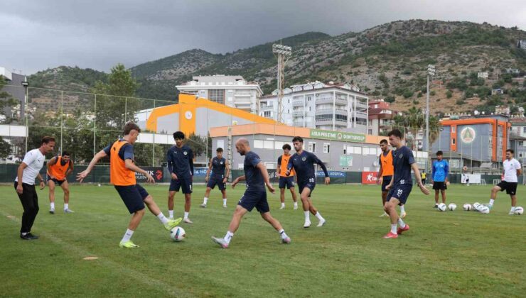 Alanyaspor, Sivasspor maçı hazırlıklarını tamamladı