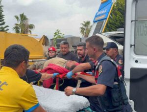 Antalya’da freni patlayan zift yüklü kamyon ortalığı savaş alanına çevirdi