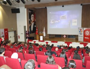 ATÜ’de “Milli Teknoloji Hamlesi” söyleşisi