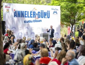 Başkan Seçer: “Kadınların başaramayacağı hiçbir zorluk, aşamayacağı hiçbir engel yoktur”