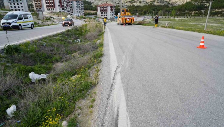 Burdur’da traktör şarampole devrildi: 1 ölü