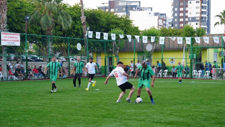 Erdemli’de kurumlar arası ’Futbol Turnuvası’ başladı