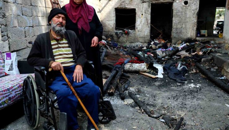 Evleri yangında küle dönen çift zor durumda kaldı