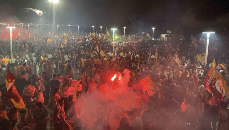 Galatasaray’ın şampiyonluğu Mersin’de coşkuyla kutlandı