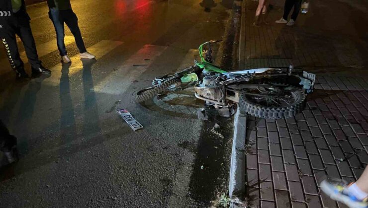 Gazipaşa’da ’U’ dönüşü yapıp motosikletle çarpışan aracın sürücüsü kaçtı: 1 yaralı