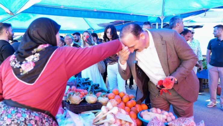 Konyaaltı Belediyesi Çiftçiler Günü’nde ’Üretici Pazarı’ kurdu