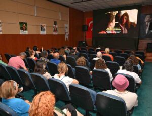 Mersin’de Frankofon Film Festivali, sinemaseverlerle buluştu