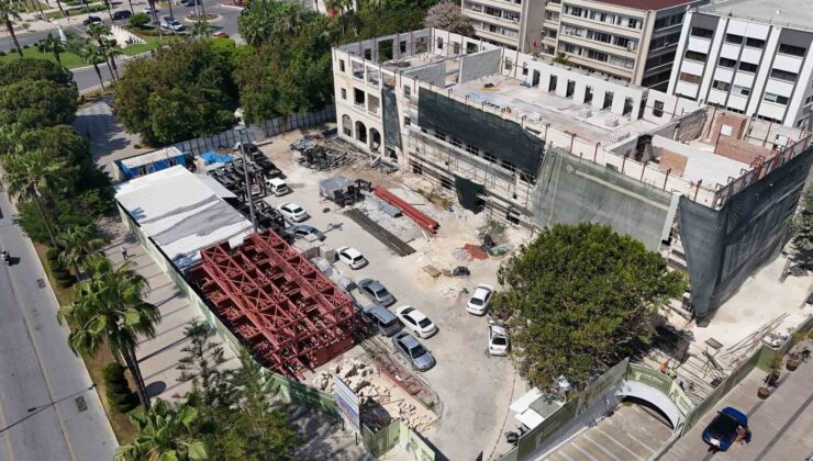 Mersin’in hafızası Taş Bina, Kent Müzesi’ne dönüşüyor