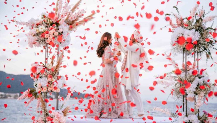 Milyon dolarlık düğün organizasyonlarına iptal