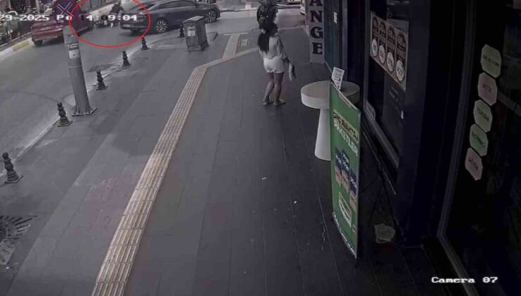 Motosiklete çarpan otomobil sürücüsü durmayıp uzaklaştı