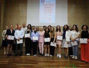 Öğrencilerin proje başarısı ödüllendirildi