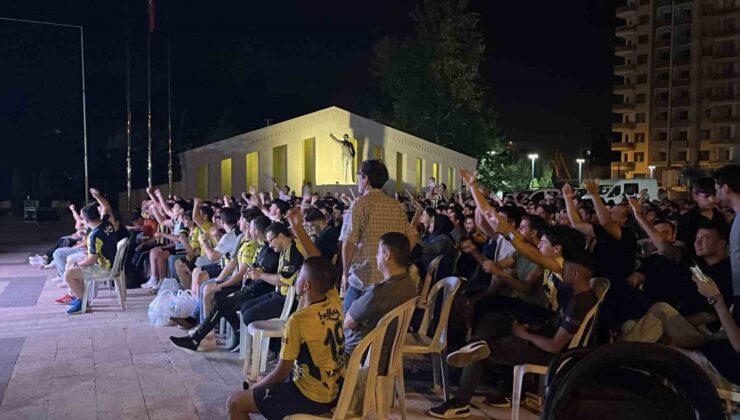 Osmaniye’de, Fenerbahçe’nin şampiyonluğu coşkuyla kutlandı