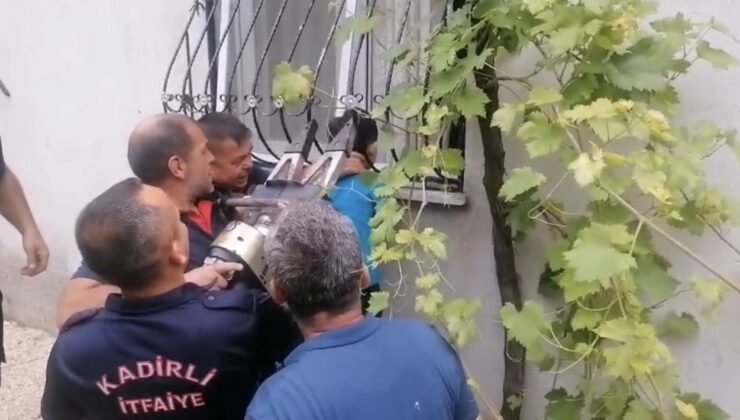 Oyun oynarken kafası demir parmaklığa sıkışan çocuğu itfaiye kurtardı