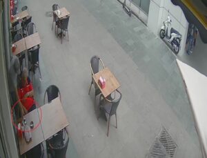 Simitçide uyudu, uyanınca neye uğradığını şaşırdı: “Adisyon fişini de almış”