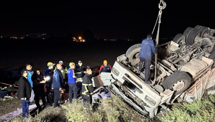 Takla atan tır ters döndü: 1 ölü, 1 yaralı
