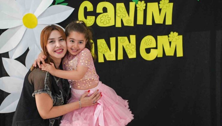 Tarsus’ta Anneler Günü etkinliği