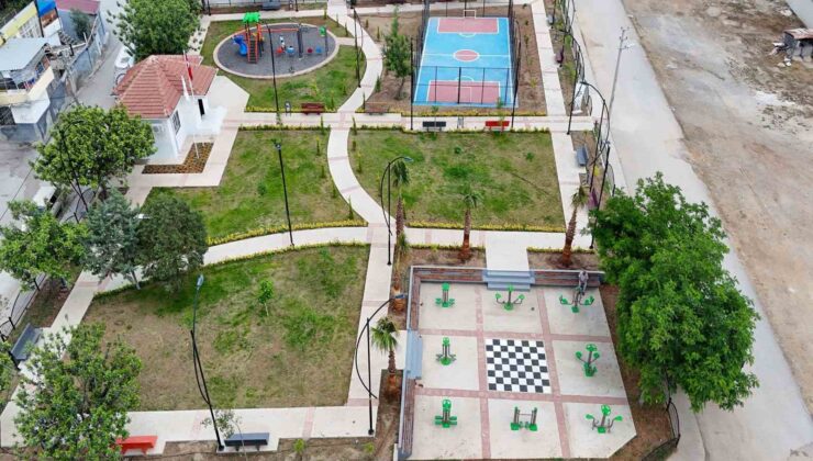 Tarsus’ta çocuklara modern park