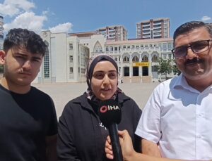 6 üniversite bitiren baba, kızıyla aynı sınıfta, oğluyla aynı okulda sınava girdi