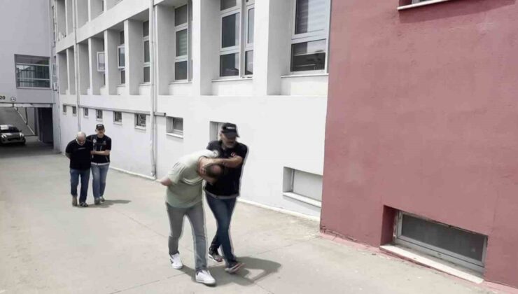 Adana’da ’satmıyoruz, kullanıyoruz’ diyen 2 torbacı tutuklandı