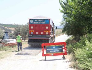 Akdeniz’de tarım yolları yenileniyor