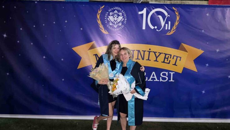 ALKÜ’de Mezuniyet Töreni duygu dolu anlara sahne oldu