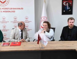 Antalya Havalimanı’nda doğan ve tuvalete bırakılan bebek, Rus yetkililere teslim edildi