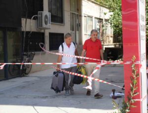 Antalya’da zemin kat kolonu patlayan 7 katlı bina tahliye edildi