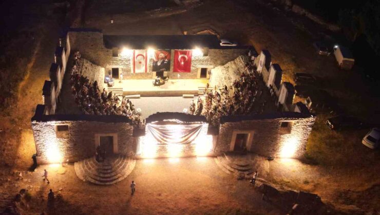 Antik kentteki 2 bin yıllık Odeon’dan piyano sesleri yükseldi