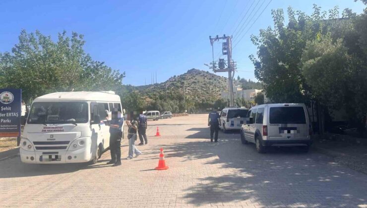 Aranan şahıs ile uyuşturucu tacirleri yakalandı: 5 tutuklama