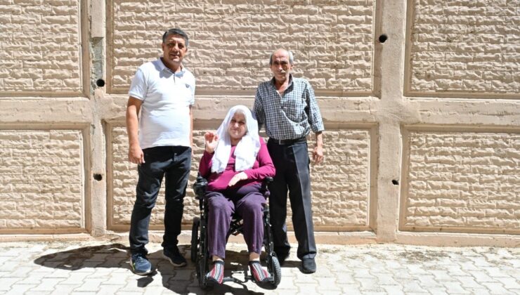 Engelli vatandaş akülü tekerlekli sandalye ile hayata yeni bir adım attı