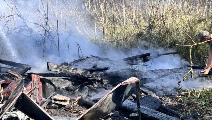 Hatay’da baraka alevlere teslim oldu