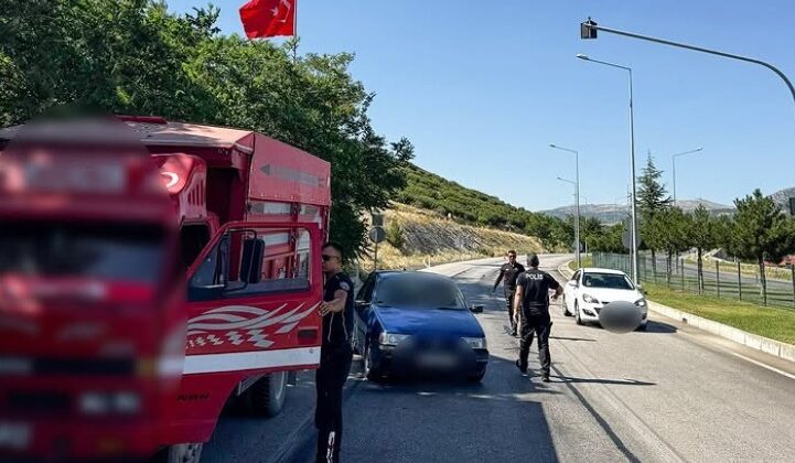 Keçiborlu’da asayiş ve trafik uygulamasında sentetik ecza ele geçirildi