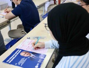 Kepez Belediyesi’nden öğrencilere gerçek sınav provası
