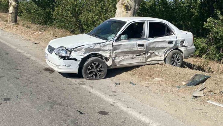 Kırıkhan’da trafik kazası:  4 yaralı