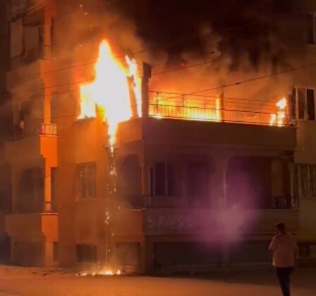 Korku dolu anlar, apartman dairesi alevlere teslim oldu