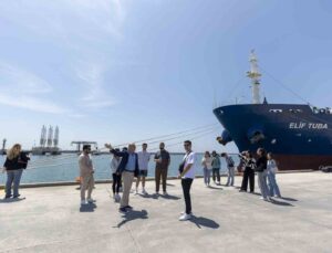 Mersin Kariyer Merkezi, öğrencilere ışık olmaya devam ediyor