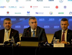 Mersin Valisi Atilla Toros: “Küresel oyunculuk için adım atıldı”
