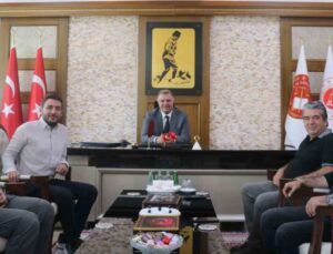 Mersin’de basın mensuplarından Başsavcı Öztoprak’a veda ziyareti