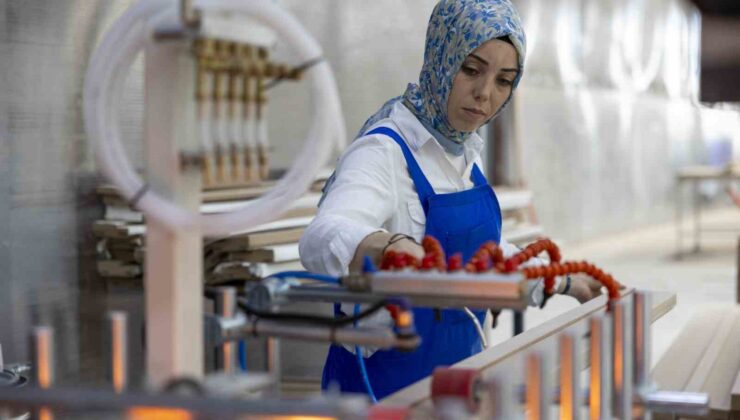Mersin’de kadınlar ’Kadın Ustalar’ projesi ile istihdama katılıyor