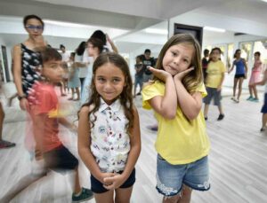 Muratpaşa’da sanatla dolu yaz tatili