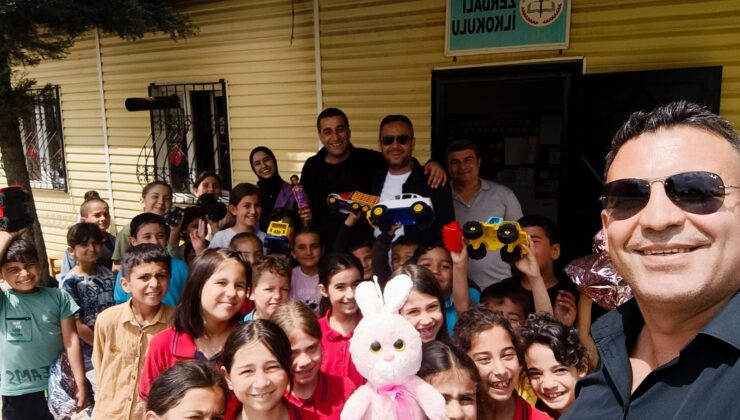 ’Oyuncak Kumbarası’ çocukların yüzünü güldürdü