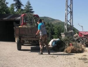 Saimbeyli’de sokaklar temizlendi, çöpler dezenfekte edildi