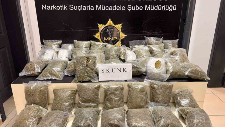 Yün torbalarında kilolarca uyuşturucu ele geçirildi: 3 tutuklama