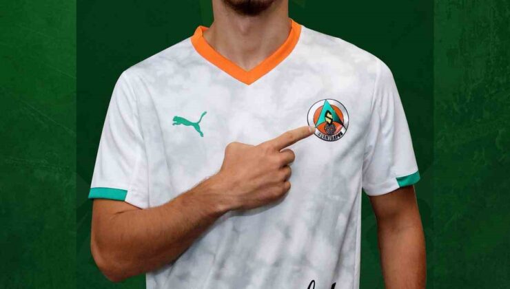 Alanyaspor, Baran Moğultay’ı satın alma opsiyonuyla kiraladı